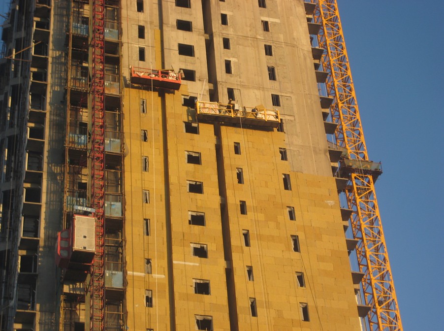 1611132103678669.jpg 外墻巖棉板施工現(xiàn)場.jpg