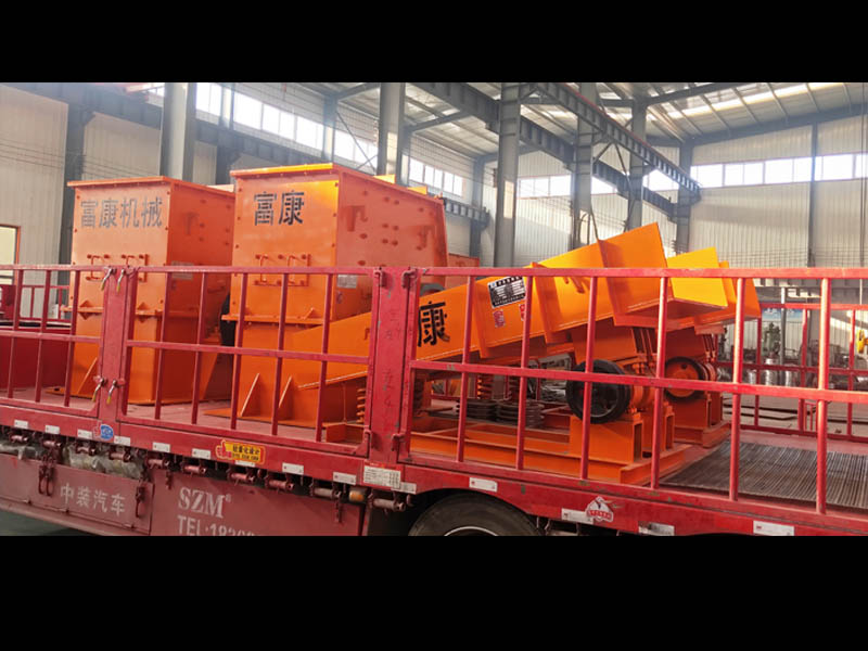 昆明破碎機(jī)廠家 昆明破碎機(jī)廠家